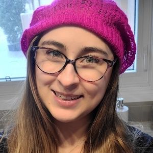 Meet your Posher, Carley